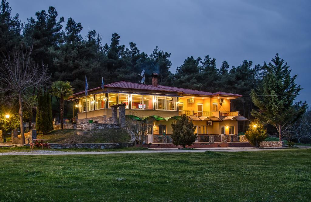 River Side Rooms Elassona Extérieur photo