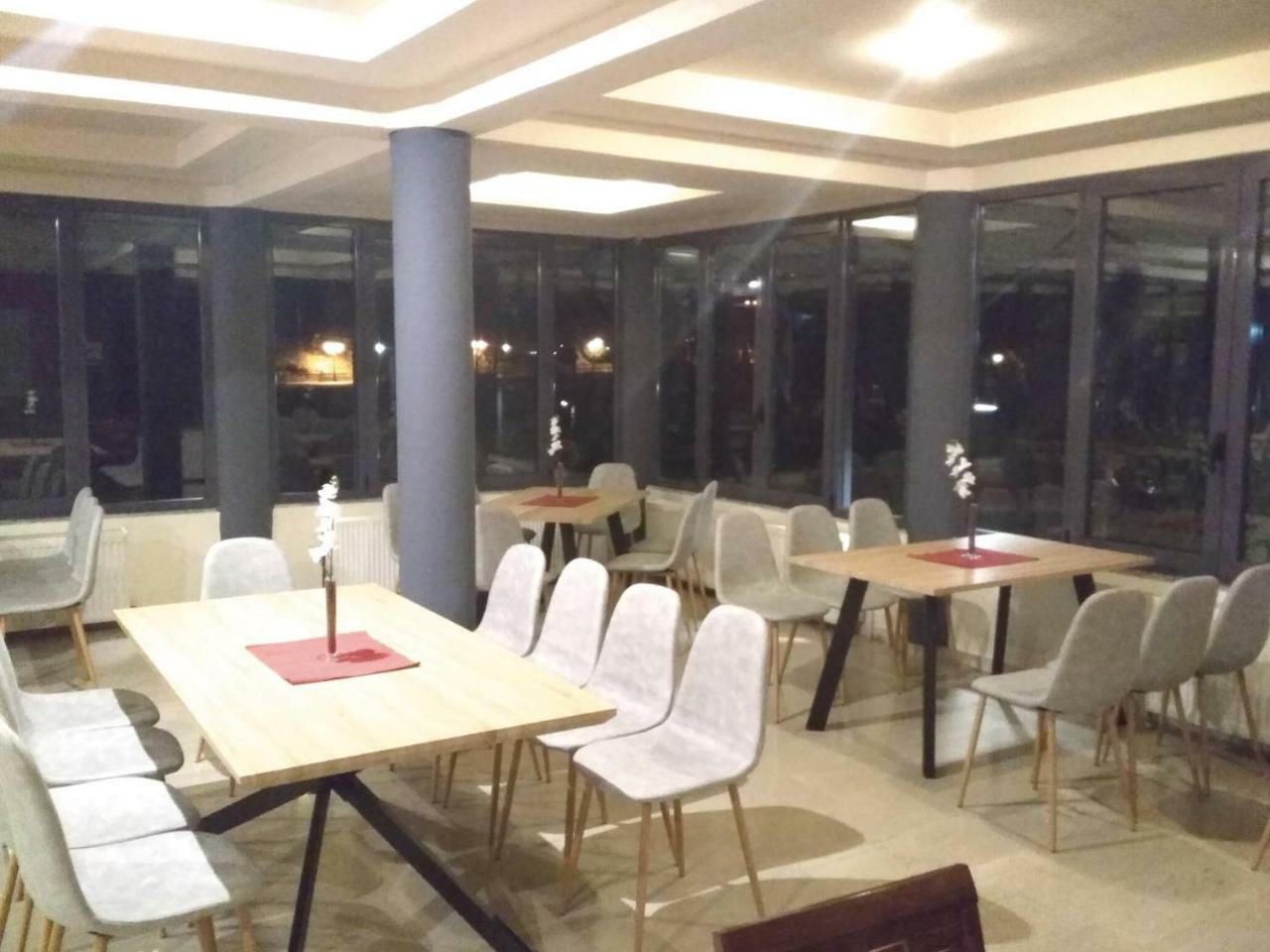 River Side Rooms Elassona Extérieur photo